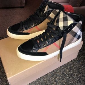 Burberry shoes